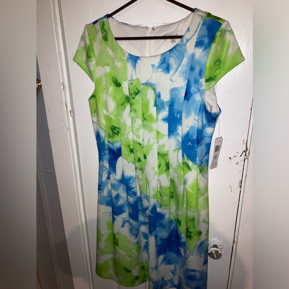 Cocktail dress